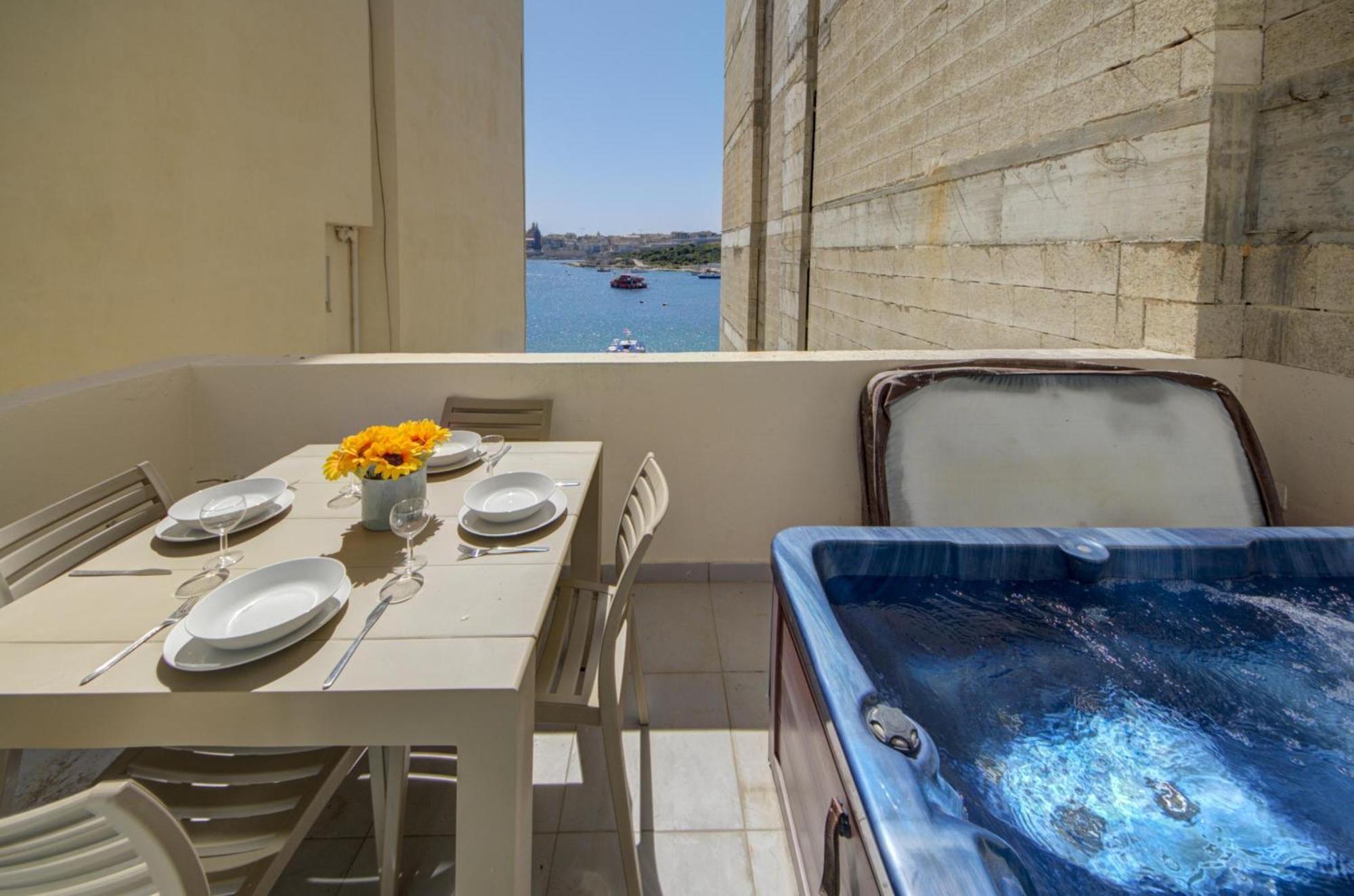 Sapphire Residences - Sliema 2 Bedroom Apartments With Views By Shortletsmalta Bagian luar foto