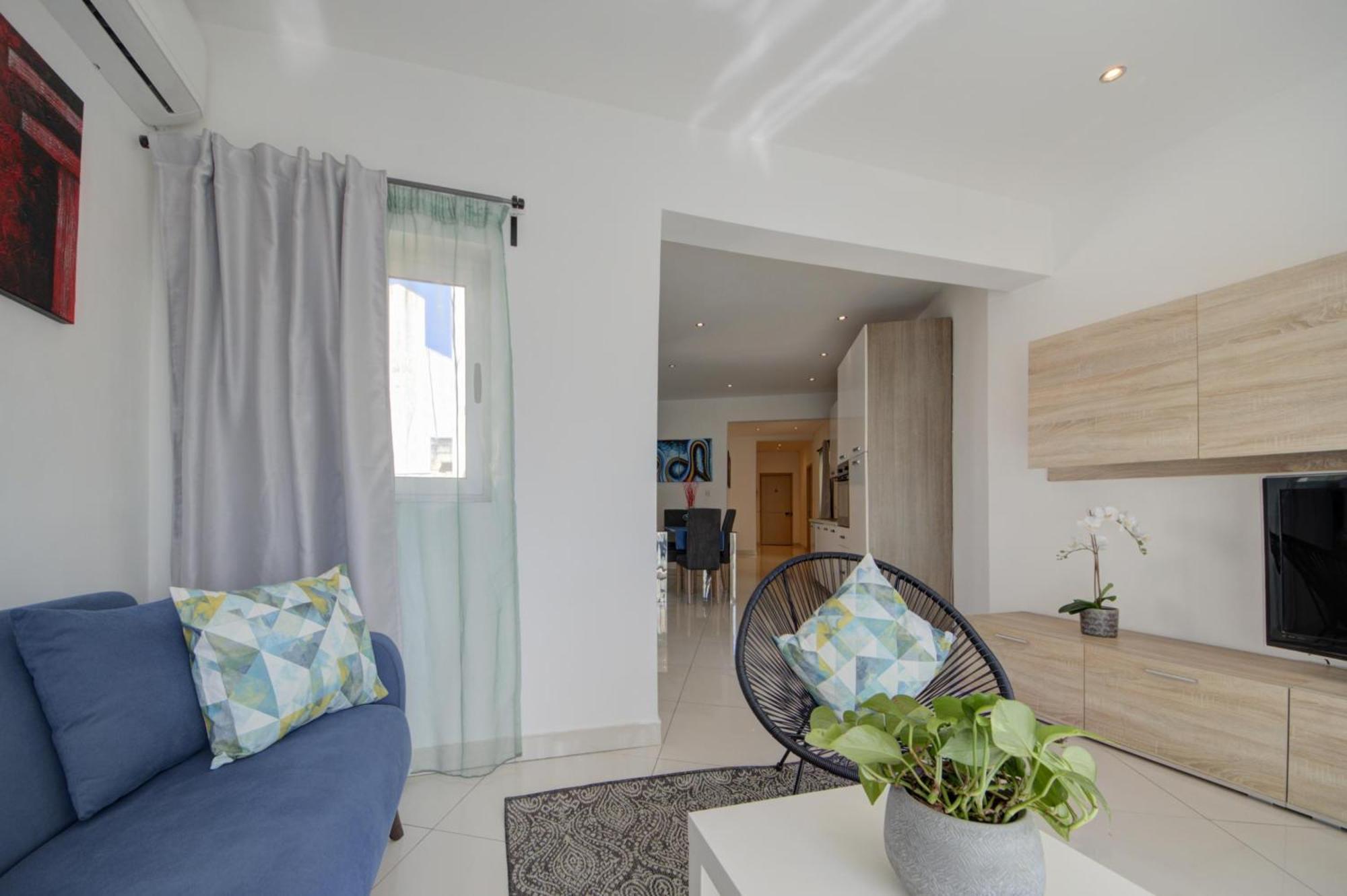Sapphire Residences - Sliema 2 Bedroom Apartments With Views By Shortletsmalta Bagian luar foto
