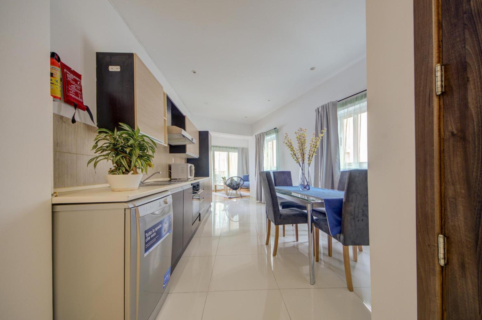 Sapphire Residences - Sliema 2 Bedroom Apartments With Views By Shortletsmalta Bagian luar foto