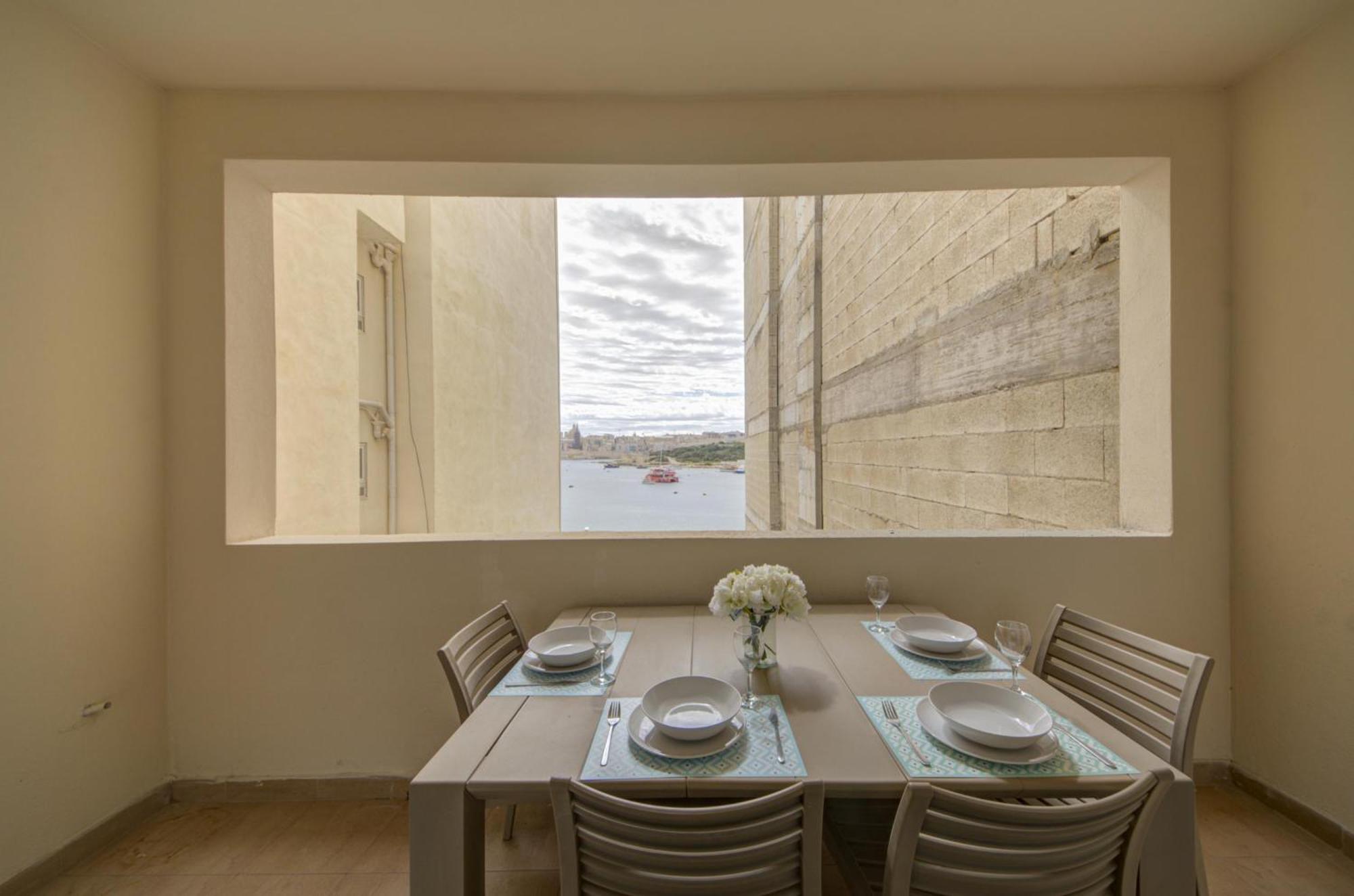 Sapphire Residences - Sliema 2 Bedroom Apartments With Views By Shortletsmalta Bagian luar foto