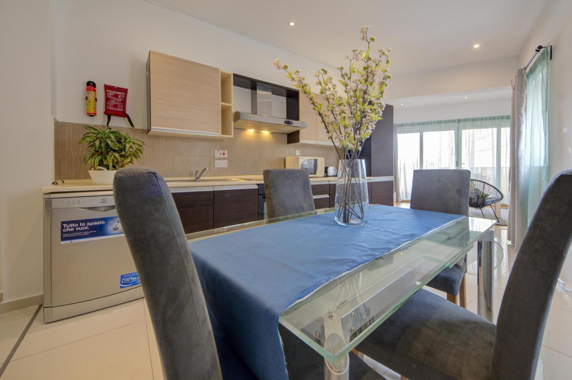 Sapphire Residences - Sliema 2 Bedroom Apartments With Views By Shortletsmalta Bagian luar foto